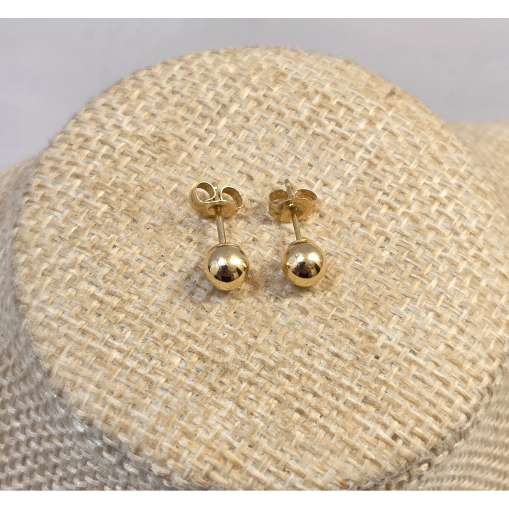 14k Yellow Gold 5mm Ball Stud Earrings